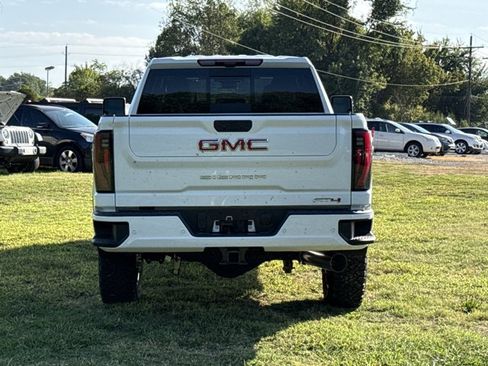 New 2026 GMC Sierra 2500 AT4 w/ AT4 Premium Plus Package AWD/4WD image 4