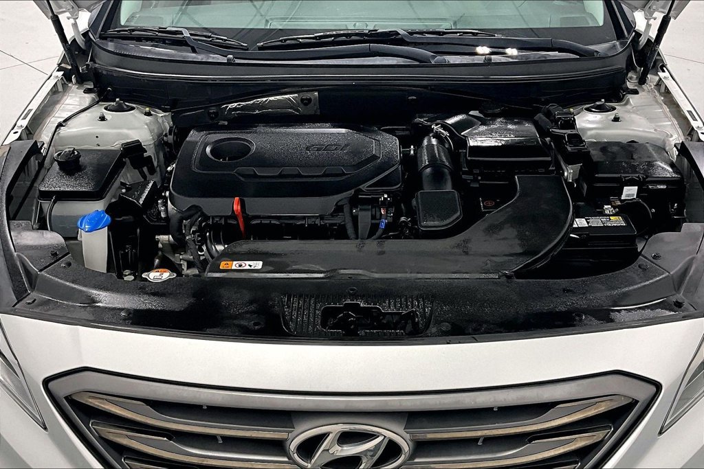 Used 2017 Hyundai Sonata Sport w/ Value Edition Package 02 FWD image 11