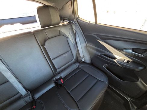 Used 2025 Buick Envista Sport Touring image 37