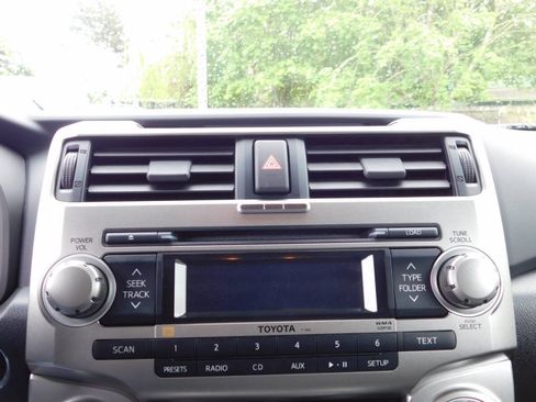 Used 2011 Toyota 4Runner Limited AWD/4WD image 11
