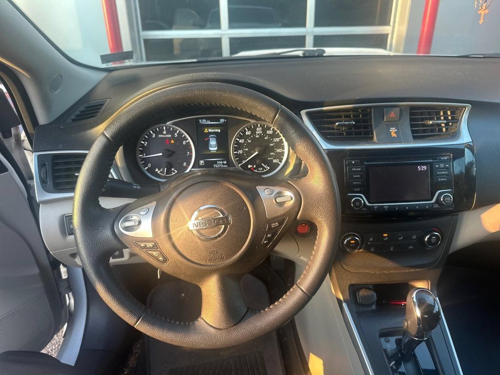 Used 2017 Nissan Sentra SV FWD image 10