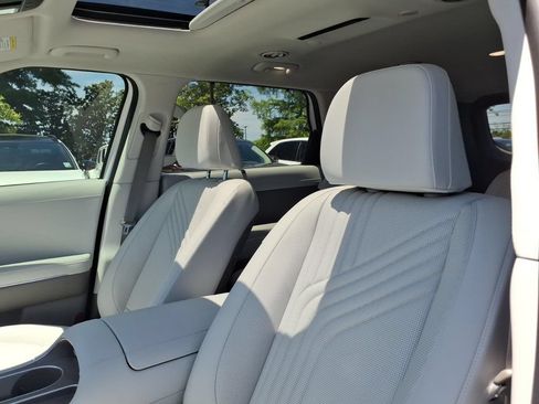 Used 2026 Hyundai Palisade SEL FWD image 17