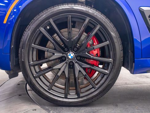 Used 2025 BMW X5 M60i w/ Climate Comfort Package image 10