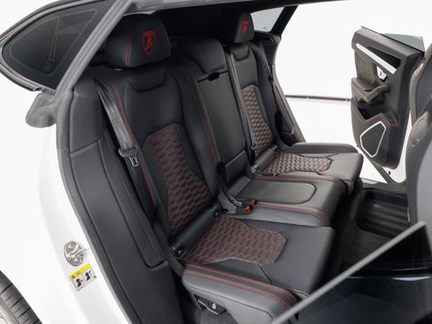 Used 2024 Lamborghini Urus S AWD/4WD image 49
