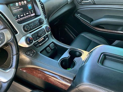 Used 2020 GMC Yukon SLT image 15