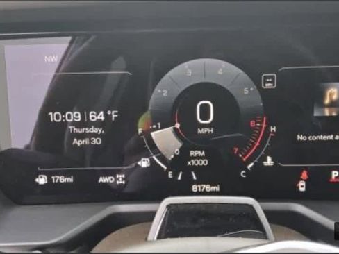 Used 2026 GMC Acadia Denali w/ Super Cruise Package AWD/4WD image 15