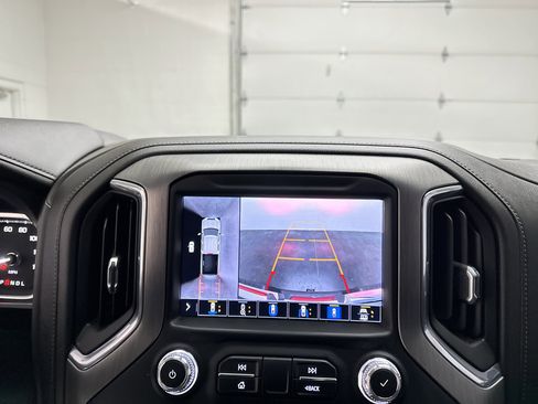 Used 2022 GMC Sierra 2500 Denali w/ Denali Ultimate Package image 38