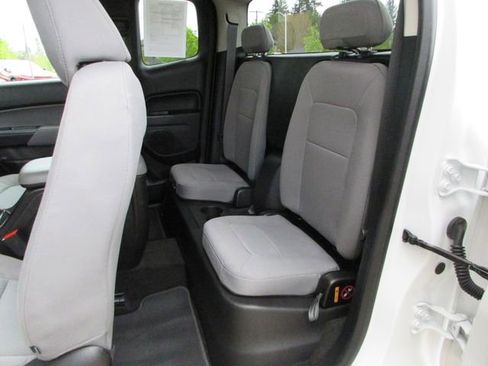 Used 2016 Chevrolet Colorado W/T w/ WT Convenience Package RWD image 19