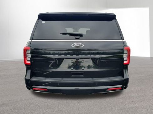 Used 2023 Ford Expedition Limited AWD/4WD image 16
