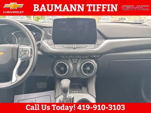 Used 2024 Chevrolet Blazer LT w/ Convenience Package FWD image 26
