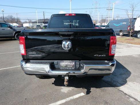 Used 2024 RAM 2500 Big Horn w/ Bed Utility Group image 8