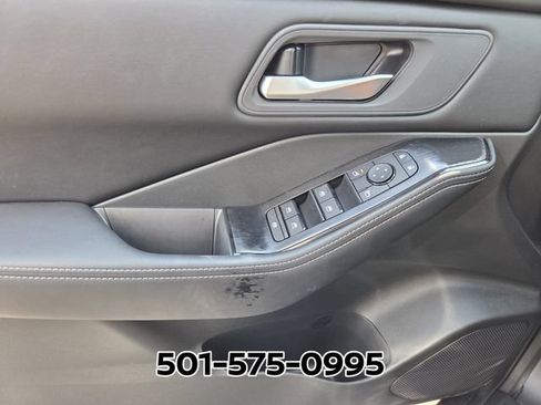 Used 2026 Nissan Rogue SV w/ Cold Weather Package FWD image 34