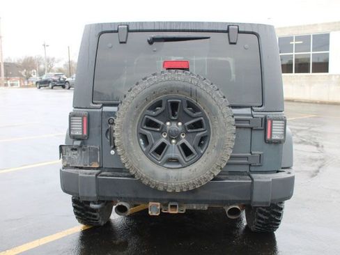 Used 2016 Jeep Wrangler Sport image 6