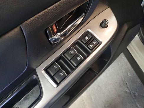 Used 2017 Subaru Crosstrek 2.0i Limited AWD/4WD image 13