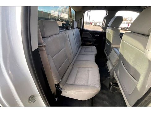 Used 2015 GMC Sierra 2500 4x4 Double Cab w/ Sierra Convenience Package image 27