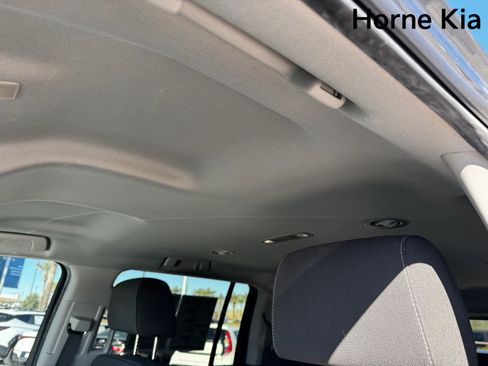 Used 2020 GMC Yukon XL SLE w/ Convenience Package image 25