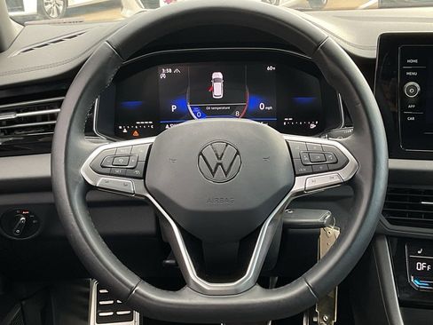 Used 2025 Volkswagen Jetta Sport image 19