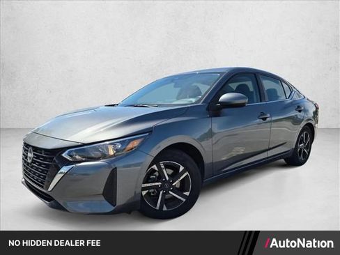 Used 2025 Nissan Sentra SV FWD image 1