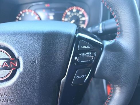 Used 2024 Nissan Frontier PRO-4X AWD/4WD image 19
