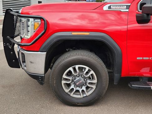 Used 2022 GMC Sierra 2500 SLT w/ SLT Convenience Package AWD/4WD image 9