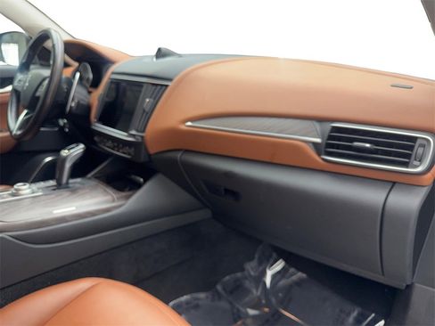 Used 2022 Maserati Levante Modena image 52