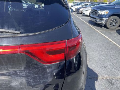 Used 2017 Kia Sportage LX image 17