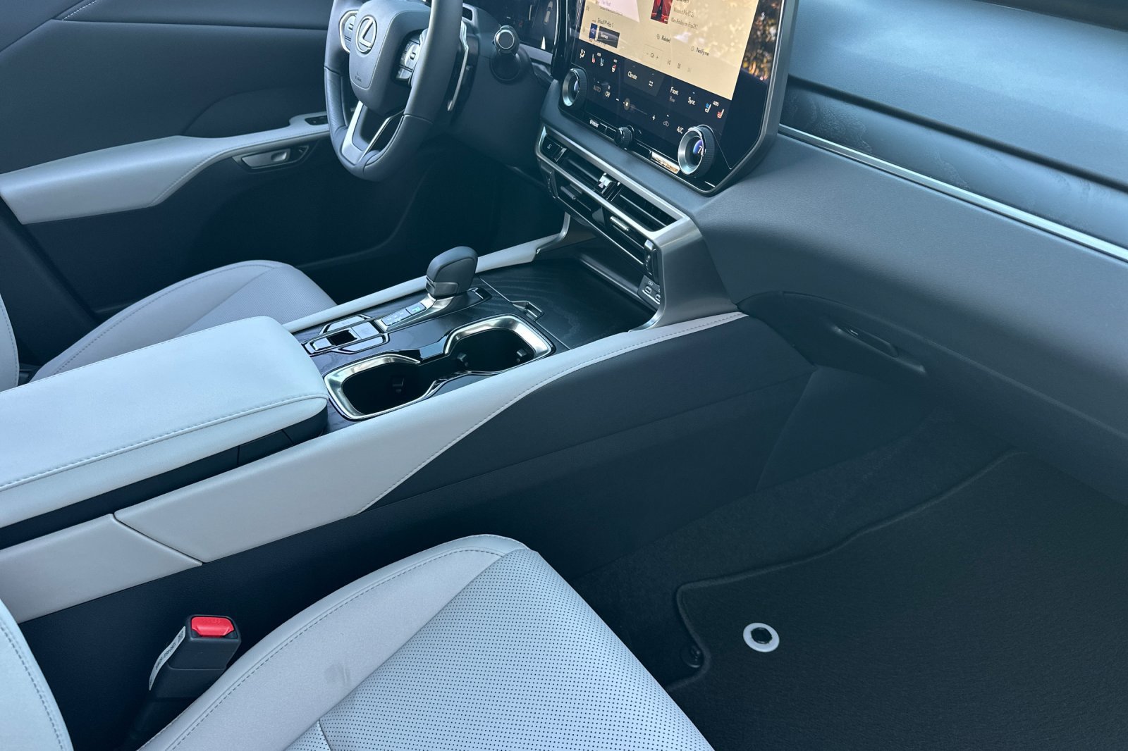 New 2026 Lexus RX 350 Premium w/ Convenience Package FWD image 13