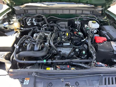 Used 2022 Ford Bronco Big Bend image 35