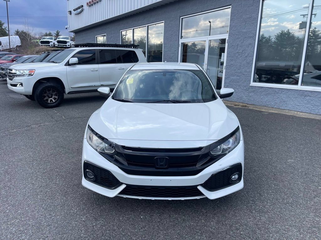 Used 2018 Honda Civic Sport image 9