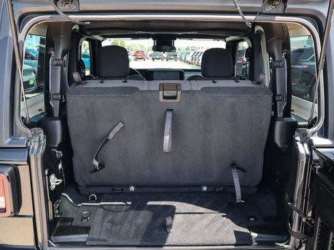 Used 2024 Jeep Wrangler Sport AWD/4WD image 7