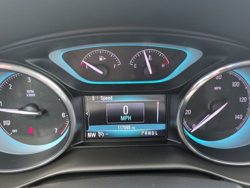 Used 2017 Buick Envision Essence image 12