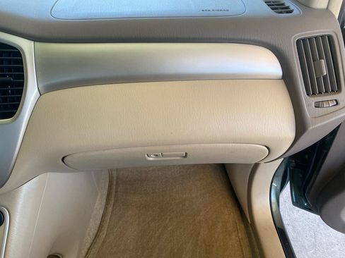 Used 2006 Toyota Highlander Limited FWD image 36