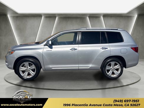 Used 2009 Toyota Highlander Limited FWD image 2