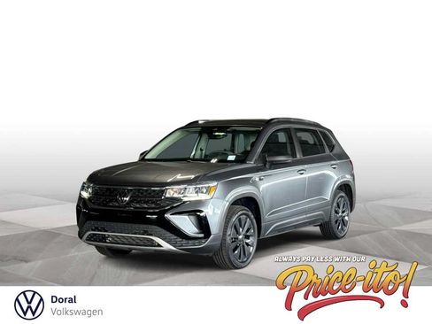 Used 2024 Volkswagen Taos S FWD image 1