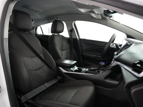 Used 2018 Chevrolet Volt LT FWD image 51