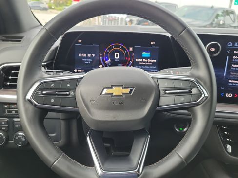 Used 2025 Chevrolet Tahoe LT AWD/4WD image 19