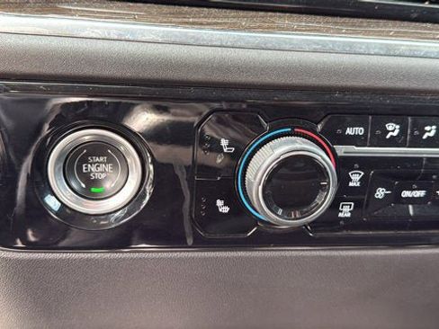 Used 2022 Chevrolet Silverado 1500 RST image 21