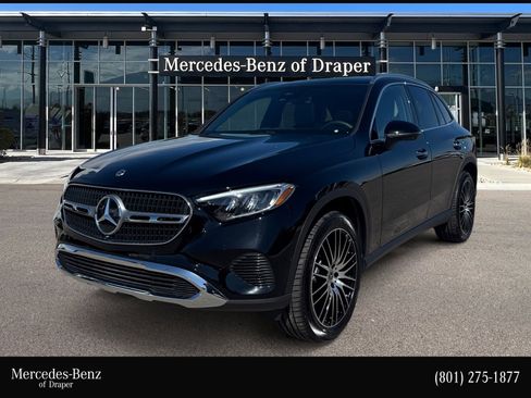 Certified 2026 Mercedes-Benz GLC 300 4MATIC image 1