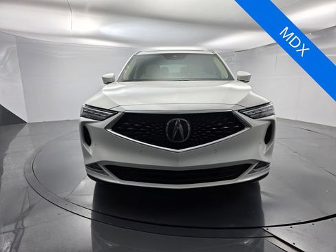 Used 2024 Acura MDX SH-AWD w/ Advance Package image 2