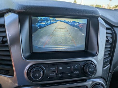 Used 2018 Chevrolet Tahoe LT AWD/4WD image 18