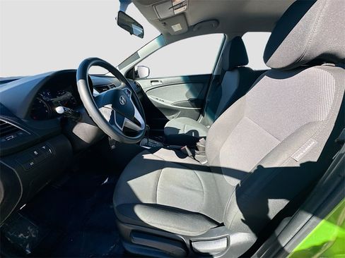 Used 2014 Hyundai Accent GS image 18