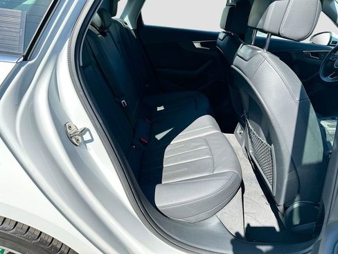 Used 2019 Audi A4 2.0T Premium w/ Convenience Package image 32