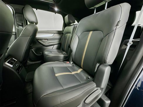 Used 2024 MAZDA CX-90 Plug-In Hybrid w/ Premium Plus image 26