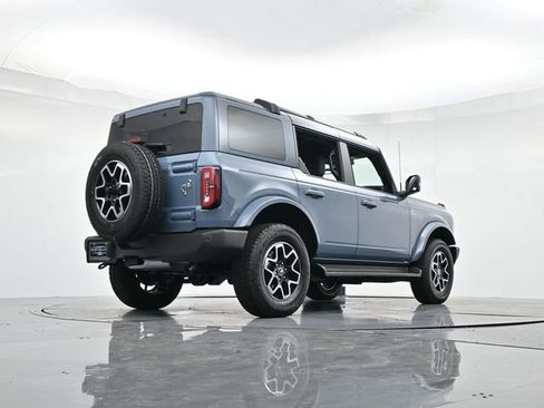 New 2025 Ford Bronco Outer Banks image 32