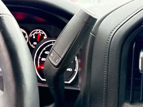 Used 2021 Chevrolet Silverado 1500 RST image 17