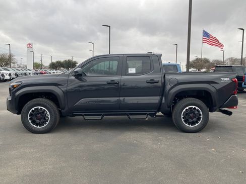 New 2026 Toyota Tacoma TRD Off-Road AWD/4WD image 8