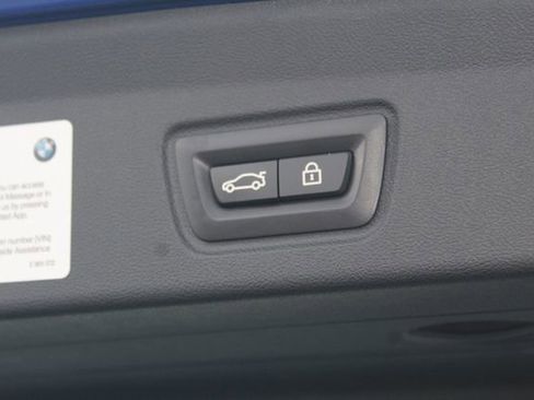 Certified 2023 BMW i4 eDrive40 w/ M Sport Package image 9