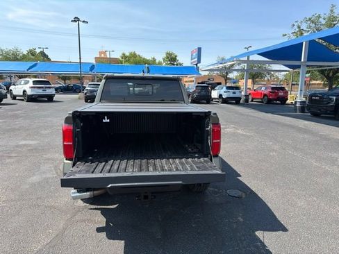 Used 2025 Toyota Tacoma Limited AWD/4WD image 9