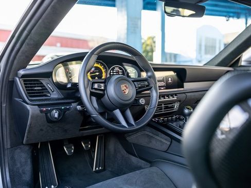Used 2023 Porsche 911 GT3 image 4