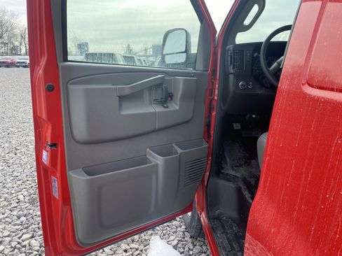 New 2025 Chevrolet Express 2500 Extended w/ Driver Convenience Package image 9